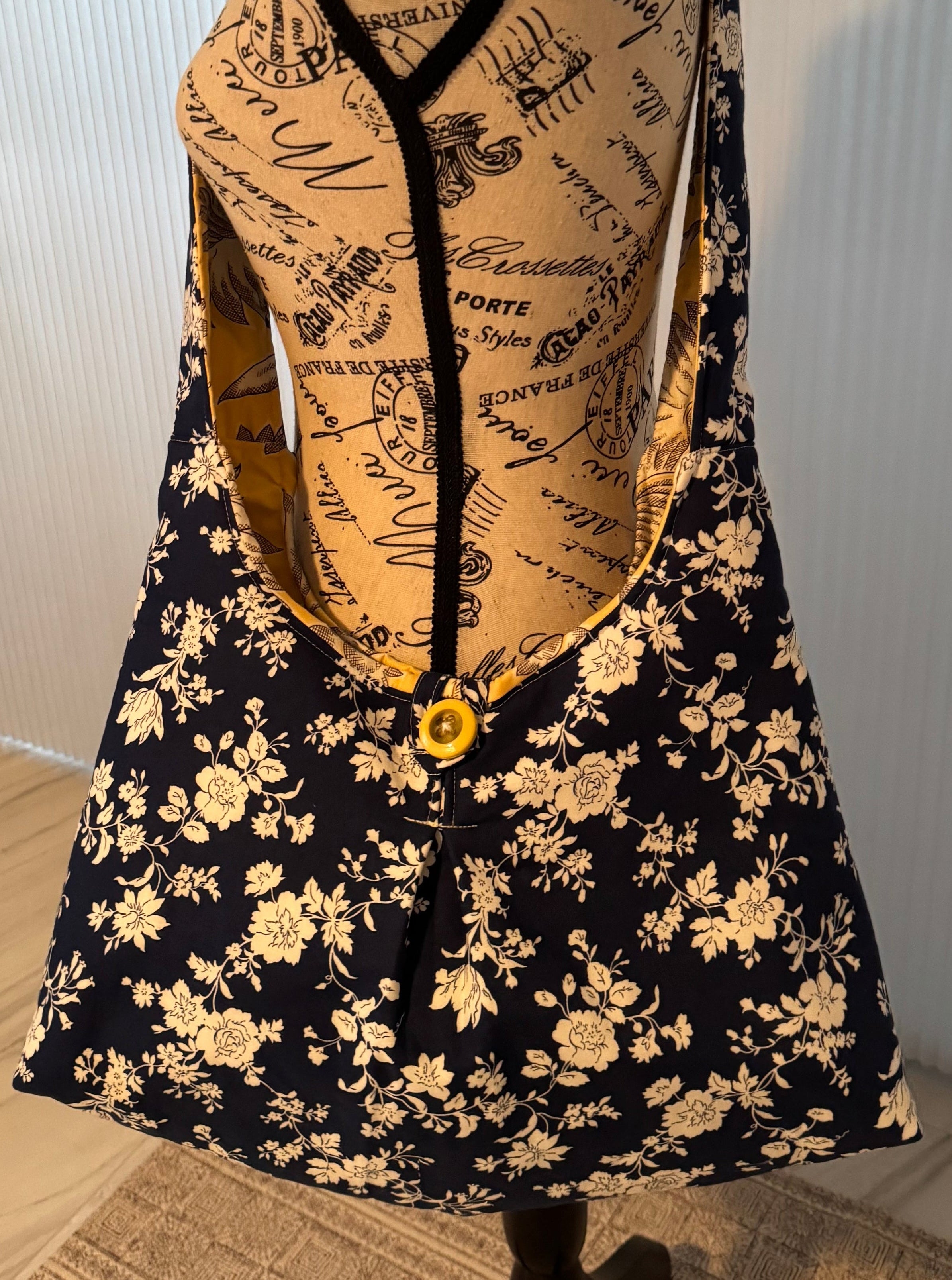 Blue/White Floral Margaret Sling