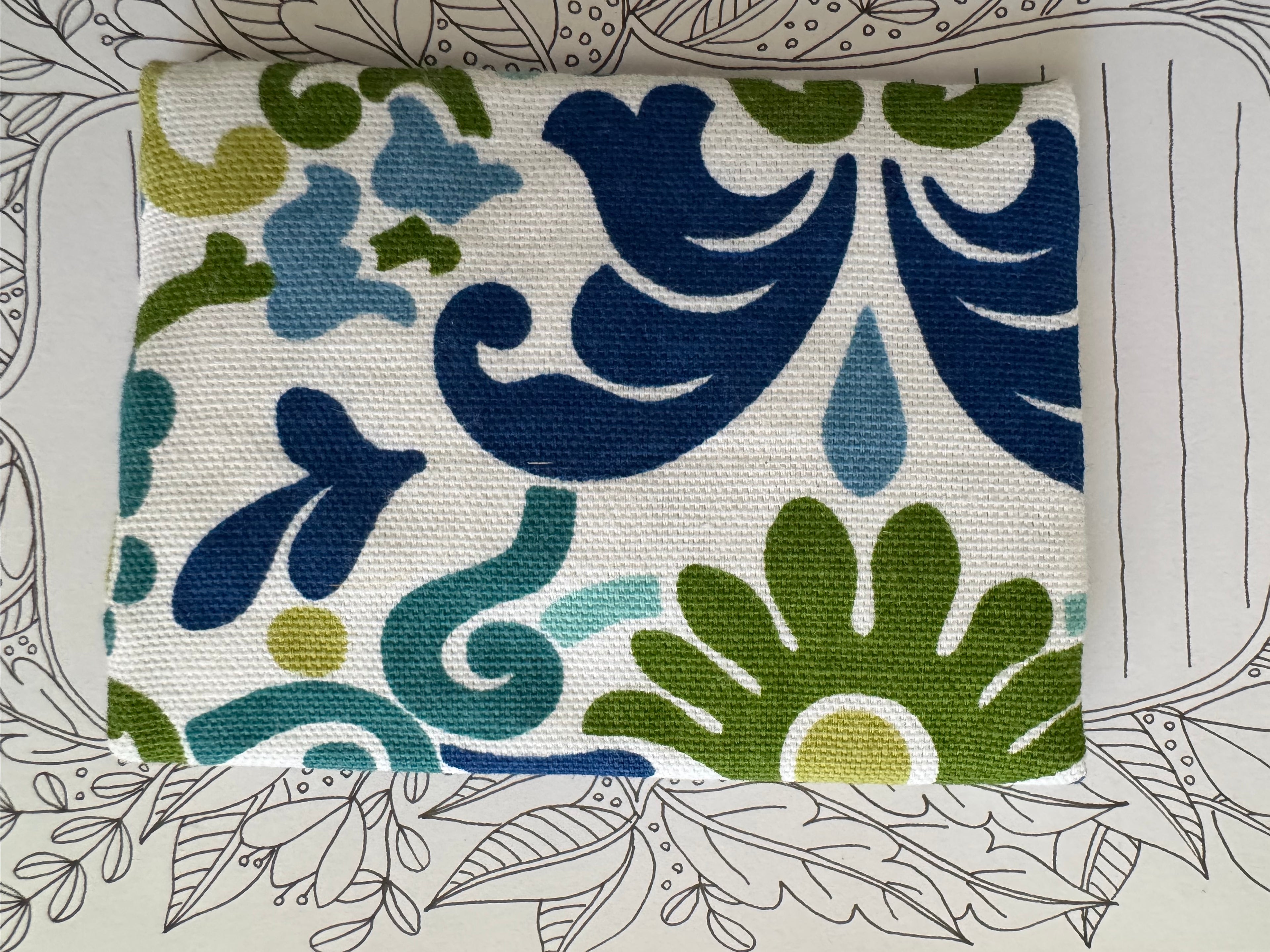 Mod Floral Card/ID Holder