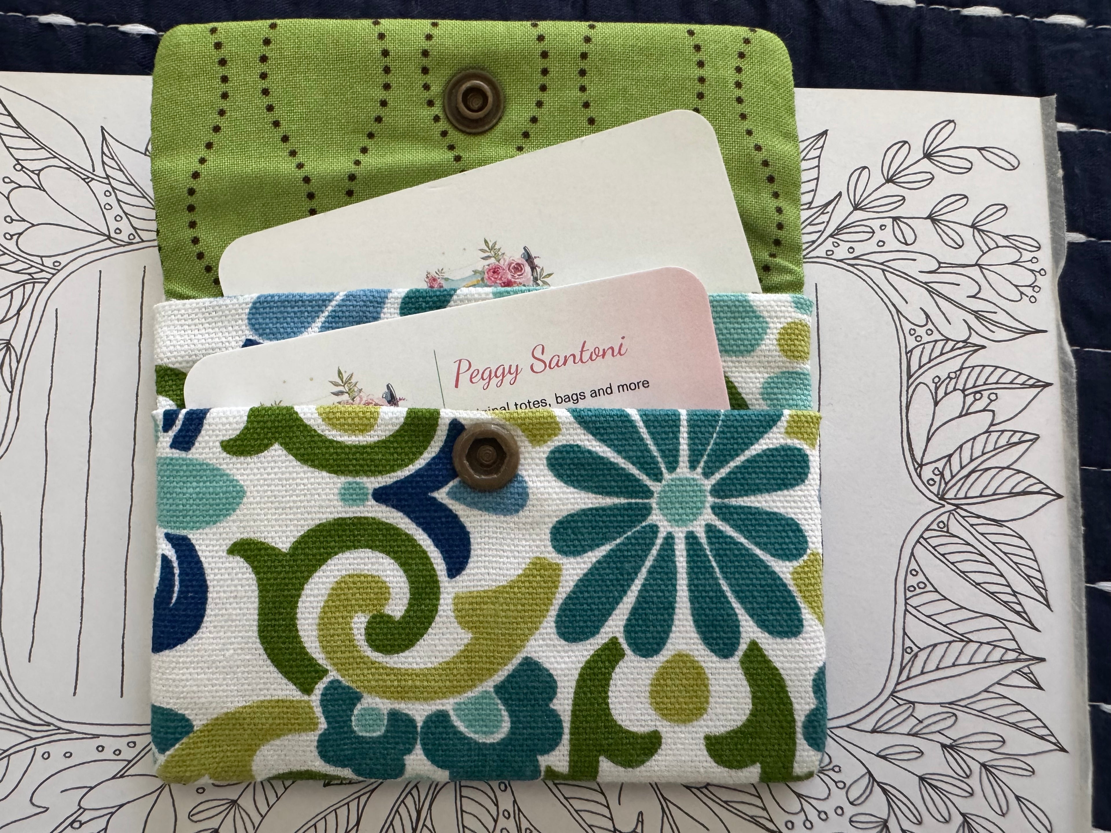 Mod Floral Card/ID Holder